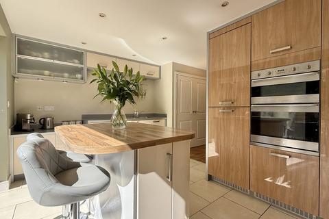 4 bedroom townhouse for sale, Orleigh Cross, Newton Abbot