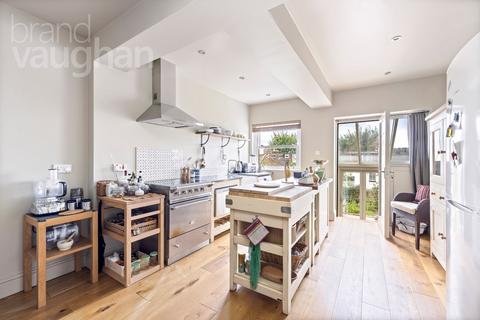 undefined, Sandgate Road, Brighton, East Sussex, BN1