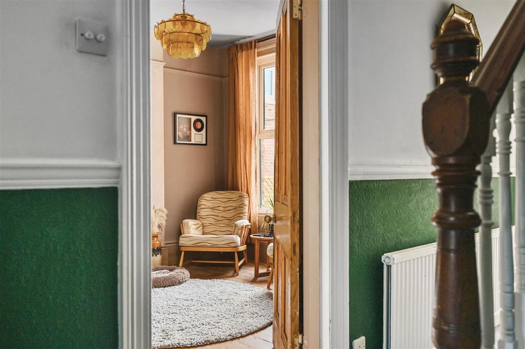 179 ASHBURNHAM ROAD (24).jpg