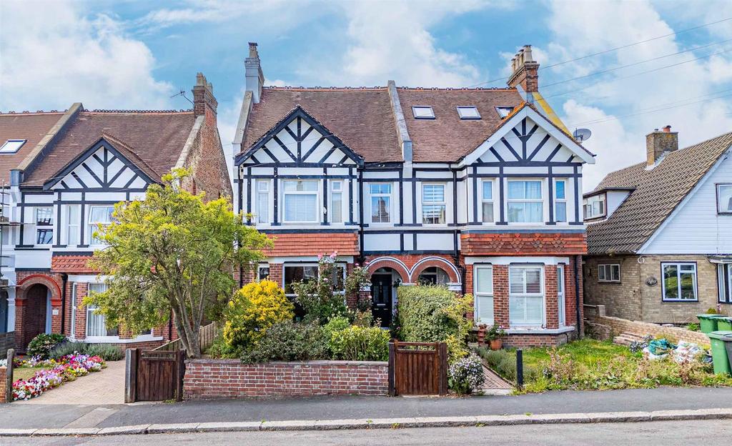 DJI 20250828153228 0202 D Alto.jpg