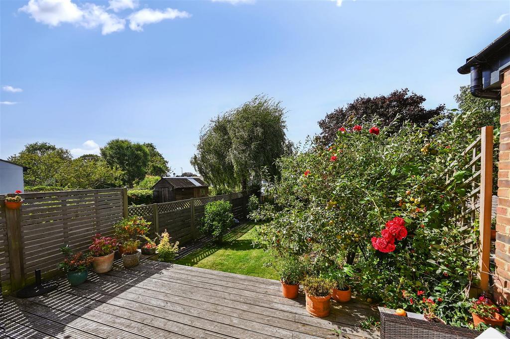 179 ASHBURNHAM ROAD (26).jpg