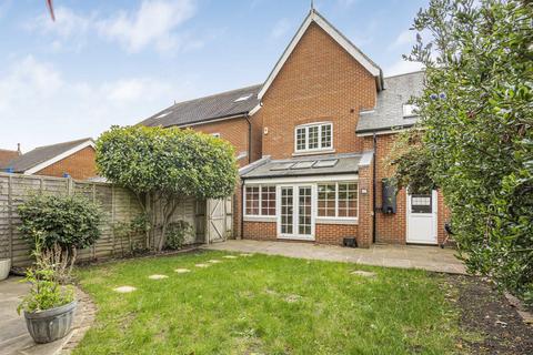 undefined, Brackendale Close, Englefield Green, Egham, Surrey, TW20