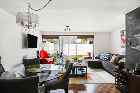 undefined, Brierley Close, London, SE25