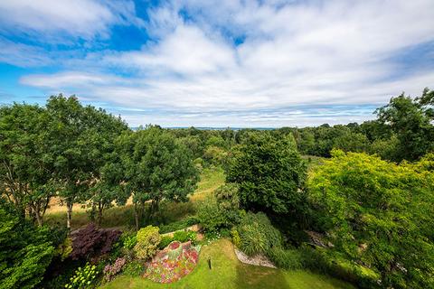 4 bedroom penthouse for sale, Lower Terrace, Hampstead NW3