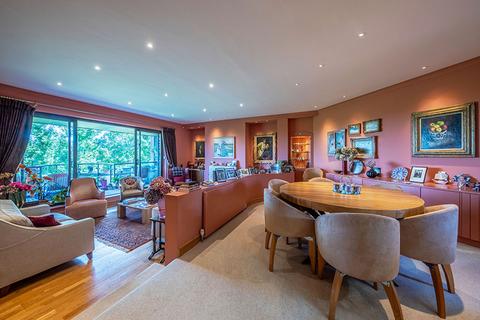 4 bedroom penthouse for sale, Lower Terrace, Hampstead NW3