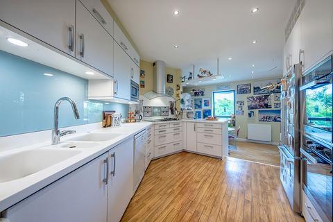 4 bedroom penthouse for sale, Lower Terrace, Hampstead NW3
