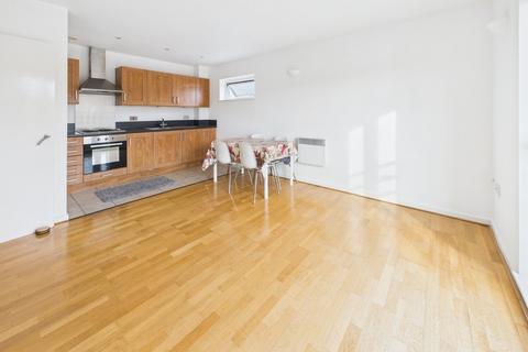 93 Sovereign Heights, Slough, SL3 8PZ