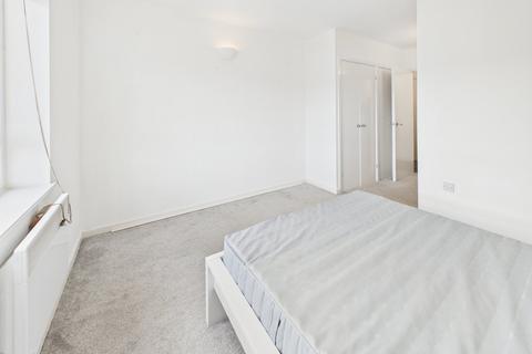 93 Sovereign Heights, Slough, SL3 8PZ