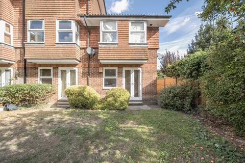 1 bedroom apartment for sale, Springside Court, Josephs Road, Guildford