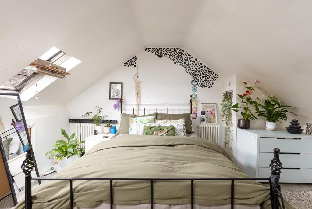49 Bellevue Road, BS5-23.jpg