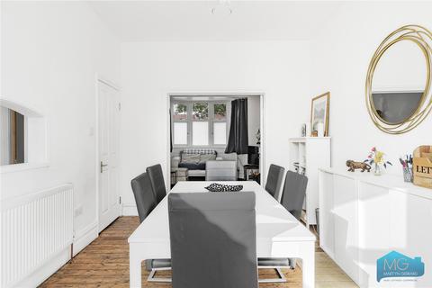 undefined, Clifton Road, London, N3