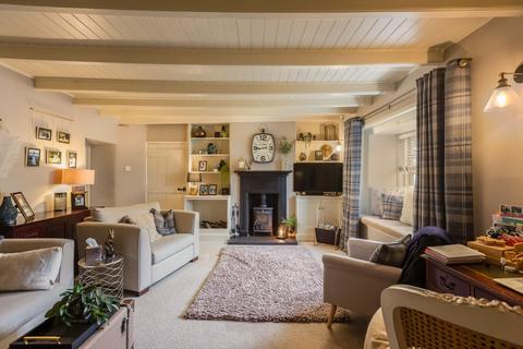 6 bedroom detached house for sale, Main Street, Gristhorpe, Filey YO14