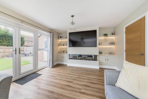 3 bedroom semi-detached house for sale, Lamble Walk, Wantage OX12