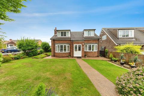 3 bedroom detached bungalow for sale, Caddle Road, Grimsby DN41