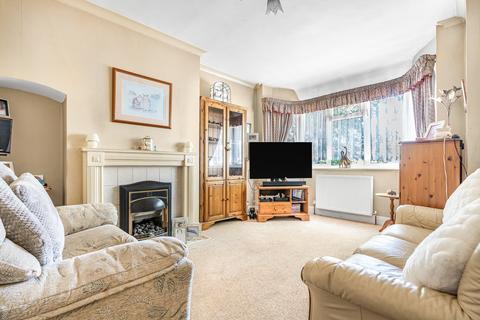 undefined, Worple Road, Staines-upon-Thames, TW18