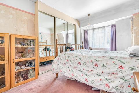 undefined, Worple Road, Staines-upon-Thames, TW18