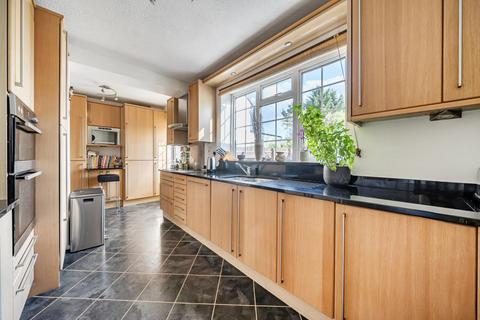 4 bedroom detached house for sale, Grendon Underwood,  Buckinghamshire,  HP18