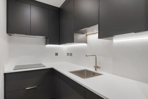3 bedroom flat to rent, Courtfield Gardens, Earls Court, London, SW5