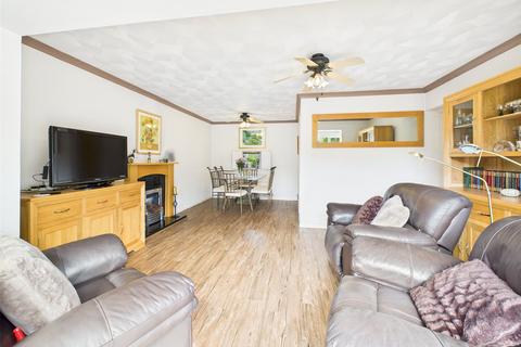 4 bedroom end of terrace house for sale, De Havilland Way, Mudeford, Christchurch, Dorset, BH23
