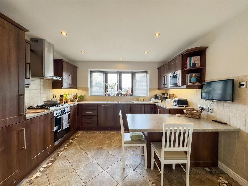 Breakfast Kitchen
