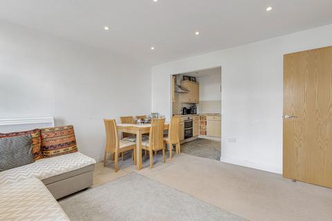 Flat 26, Girton Court, 7 Magdalene Gardens, London, N20 0AF