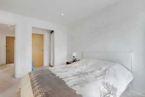 Flat 26, Girton Court, 7 Magdalene Gardens, London, N20 0AF