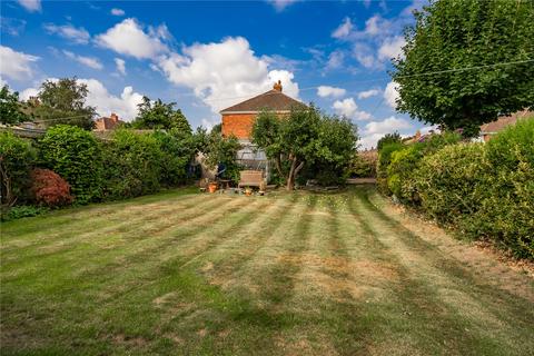 3 bedroom semi-detached house for sale, Carnarvon Avenue, Grimsby, Lincolnshire, DN34