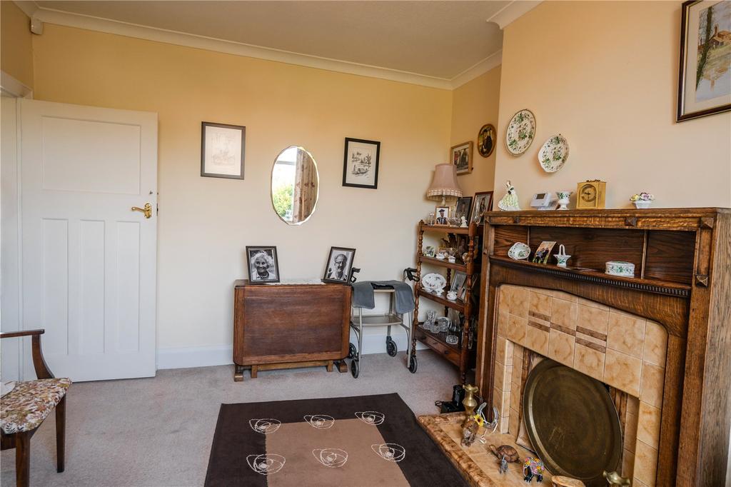 Dining Room (2)