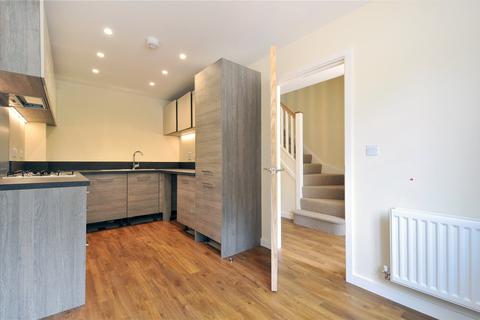 4 bedroom semi-detached house to rent, Bangays Way, Borough Green, Sevenoaks, Kent, TN15