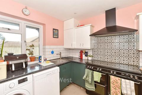 2 bedroom end of terrace house for sale, Ridgeway Gardens, Woodingdean, Brighton, East Sussex