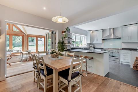undefined, St. James Close, Pangbourne, Berkshire