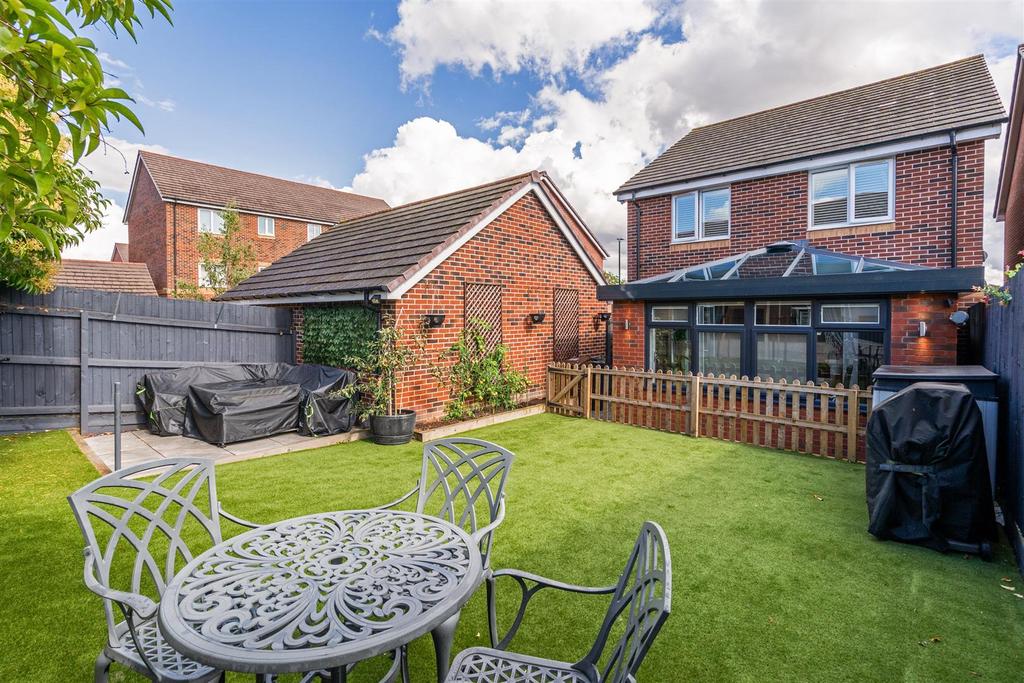 35 Barton Drive 19.jpg
