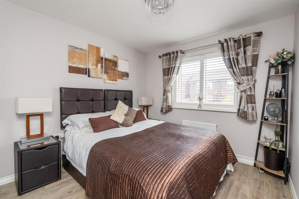 35 Barton Drive 2.jpg