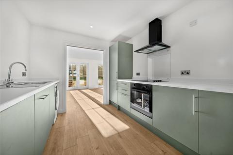 undefined, Connaught Road, Woking GU24