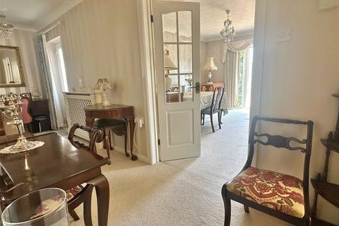 2 bedroom maisonette for sale, Church Hill, Milford on Sea, Lymington, Hampshire, SO41