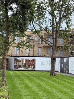 Twickenham Square, London Road, Twickenham, TW1