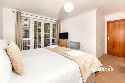 3 bedroom flat to rent, Riverside House, Fobney Street, Reading, RG1