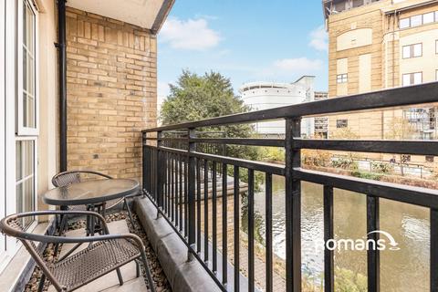 3 bedroom flat to rent, Riverside House, Fobney Street, Reading, RG1