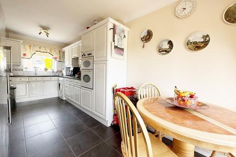undefined, Llantwit Fardre, Pontypridd CF38