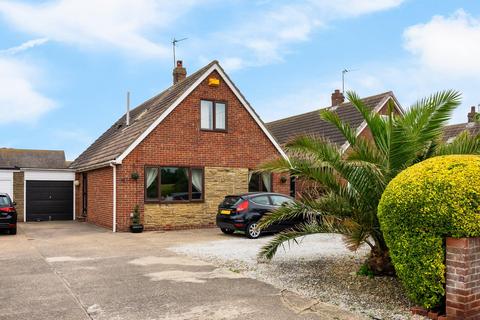 4 bedroom link detached house for sale, Holmpton Road, Withernsea