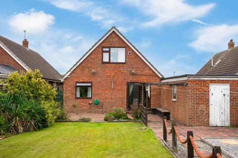 4 bedroom link detached house for sale, Holmpton Road, Withernsea