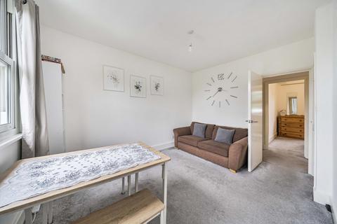 1 bedroom apartment for sale, Camberwell Station Road, Camberwell, London