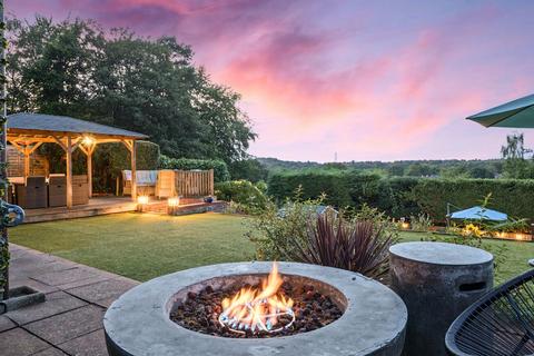 undefined, Lamborne Close, Sandhurst GU47