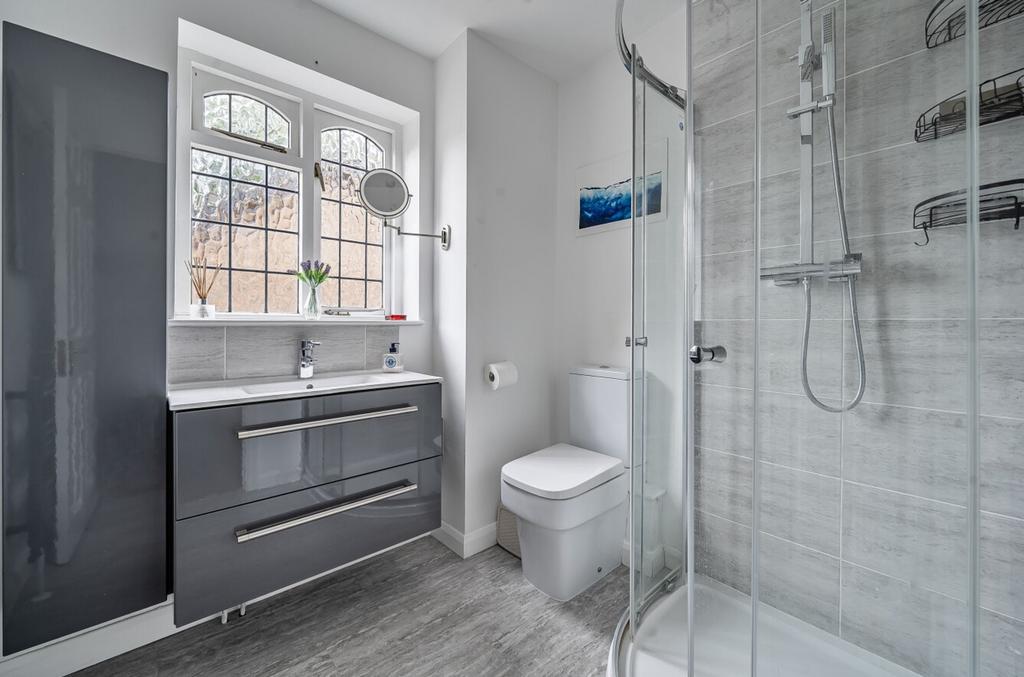 Master ensuite