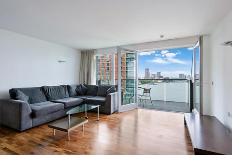 2 bedroom apartment to rent, New Providence Wharf, 1 Fairmont Avenue, E14