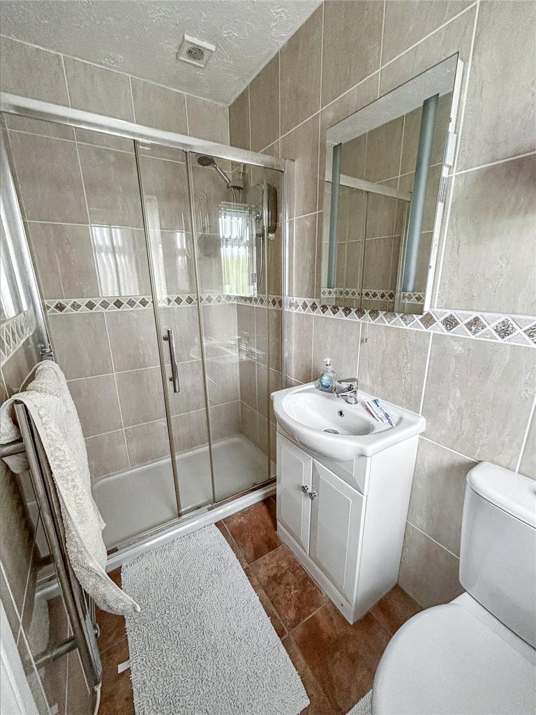 Bed 2 En-Suite
