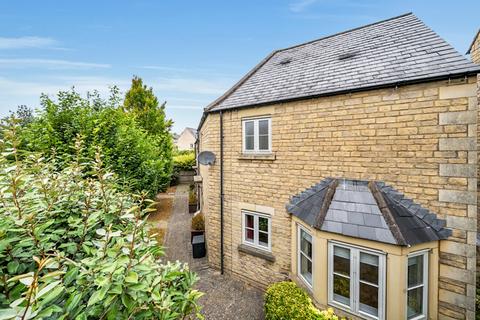 3 bedroom semi-detached house for sale, Forstall Way, Cirencester, Gloucestershire, GL7
