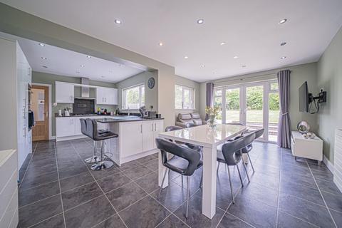 undefined, Warren Drive, Dorridge, B93