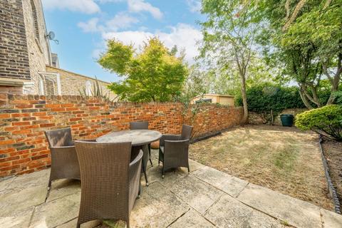 undefined, Bathurst Gardens, London NW10