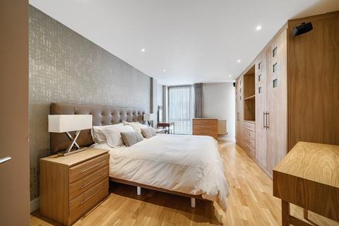 2 bedroom apartment for sale, Wemyss Road, London